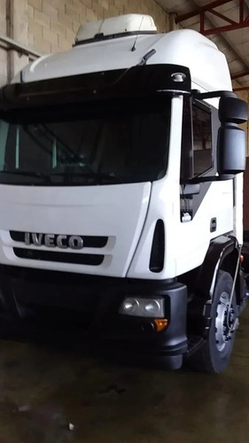 Imagen 14 de 16 de Iveco Cursor 330 4x2 Mod 2013