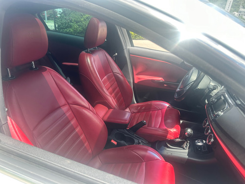 Alfa Romeo Giulietta 1.8 Quadrifoglio Verde Ddct At