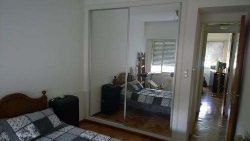 Imagen 11 de 14 de Departamento 4 Ambientes Al Frente Muy Luminoso