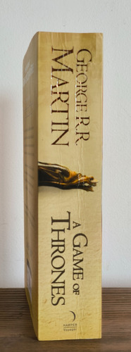 A Game Of Thrones - A Song Of Ice And Fire (Usado)