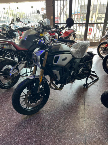 Imagen 15 de 22 de Cf Moto Ceccatto 700 X 2022