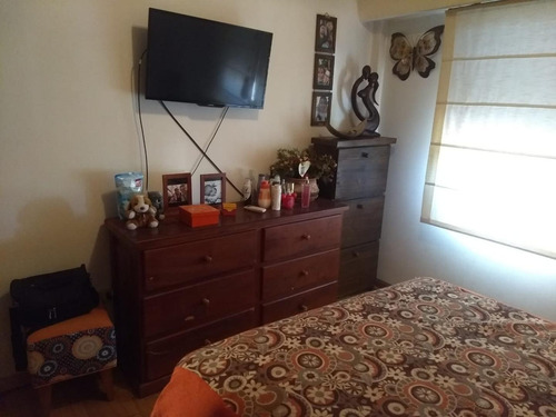 Imagen 14 de 17 de Departamento 3 Ambientes En Segundo Piso Por Escalera