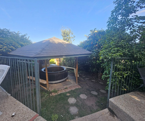 Broker Almendros Espectacular 5d-4b-sala Estar - Piscina