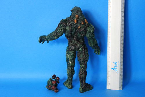 Swamp Thing Dc Direct Figura (Usado)