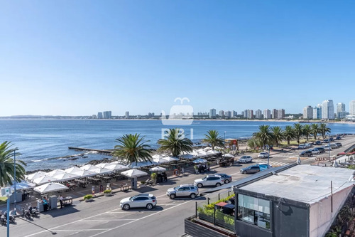 Penthouse En Venta, 3 Dormitorios, Puerto De Punta Del Este. - Espigón Aloha - Ref : Pbi13511