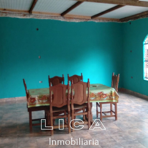 Imagen 12 de 18 de Casa Con Amplio Salón Ubicada En Calle J. Márquez 345 De La Ciudad De San Lorenzo