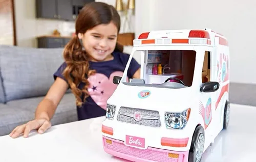 Barbie y su ambulancia deals
