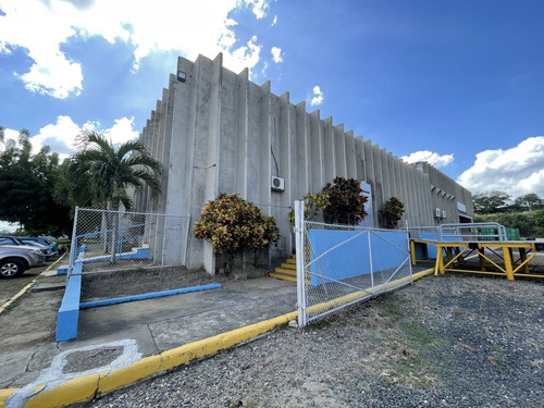 Alquiler Nave Zona Franca Autopista Duarte, Santo Domingo