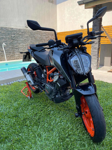 Imagen 14 de 25 de Ktm Duke 390