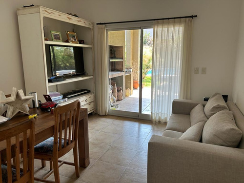 Imagen 10 de 30 de Oportunidad, Casa De 9 Ambientes, Alquiler Anual, Impecable Estado En Talar Del Lago Ii