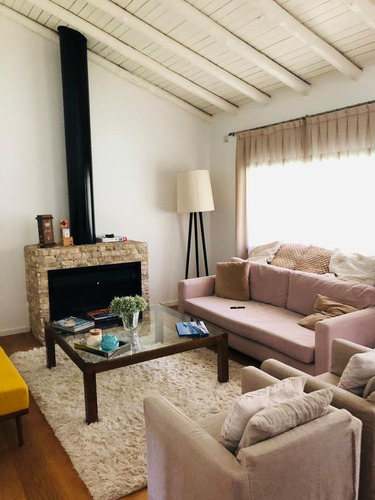 Imagen 7 de 26 de Venta De Casa En El Cortijo - Los Polvorines