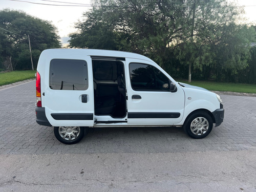 Liquido ! Kangoo Confort 1.6l 16v Con Gnc