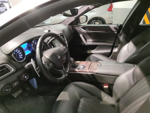 Imagen 8 de 13 de Maserati Ghibli 2019 3.0 L Credito