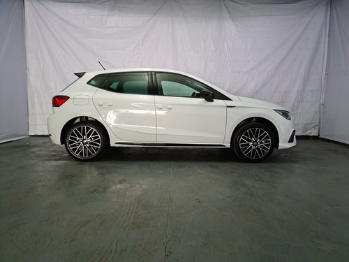 Imagen 8 de 15 de Seat Ibiza Fr 1.6 20 Aniversario