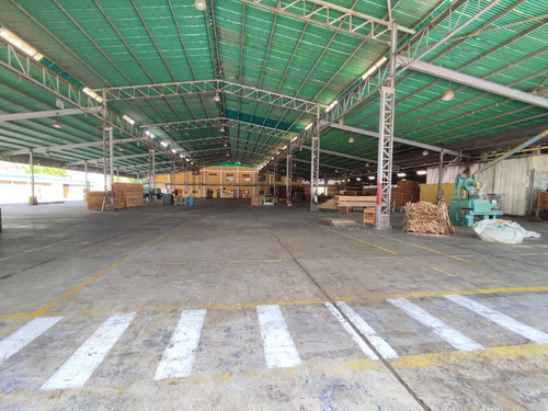 Se Vende Galpòn En La Zona Industrial El Nepe, Municipio Guacara A 500 M De Ciudad Traki. - Ivlp