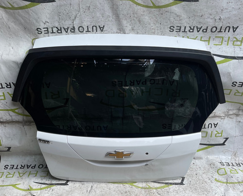Tapa Trasera Beat Hatchback 2018-2022 Blanco (Usado)