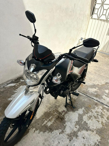 Carabela Kronos 150cc Seminueva Color Gris