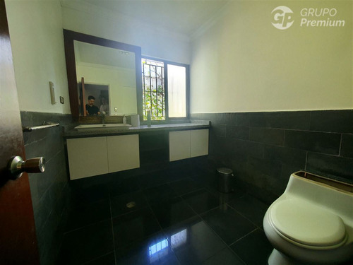 Bodega En Venta En La Cisterna