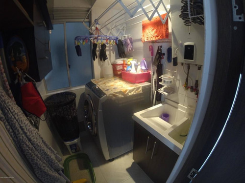 Apartamento En Nueva Castilla Rah Co: 21-1290