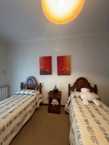 Casa En Venta - 3 Dormitorios 3 Baños - Tandil