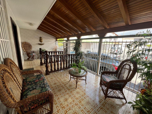 Imagen 30 de 30 de Casa En Venta En Colinas De La California Caracas Pisos De Marmol Vista Al Avila Economicas Muy Conservada Doble Vigilancia Remate 23-18970