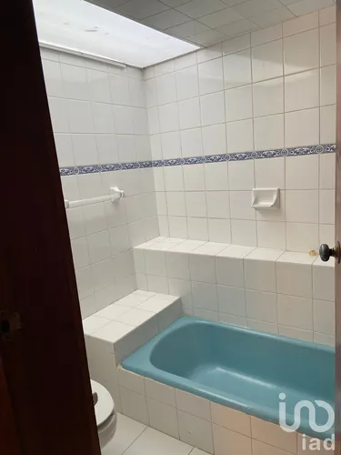 Venta Casa 4 Ambientes Lomas Hipódromo