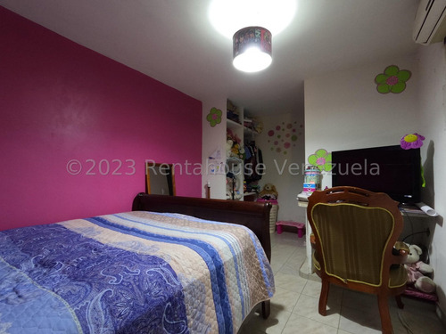 Ampliada Casa En Venta En La Ensenada Barquisimeto,lara