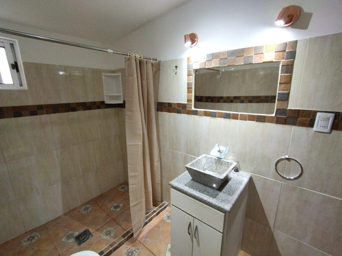 Alquilo Casa Piriapolis Con Piscina 1 Cuadra De La Playa