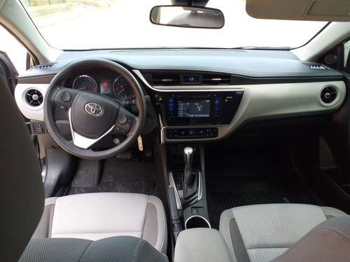Imagen 8 de 17 de Toyota Corolla Le