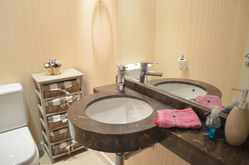 Apartamento En Casino Tower 2 Dormitorios Y Medio Alquiler Temporal