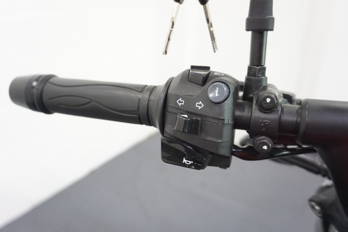 Imagen 10 de 22 de Moto Naked Tvs Rtr 200 Carburada Nuevo Modelo