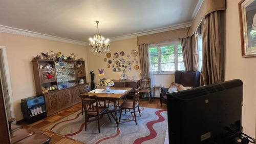 Casa Venta Crescente Errázuriz, Gran Terreno, 3 Dormitorios
