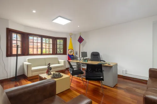 Casa En Venta En Teusaquillo. Cod V15453