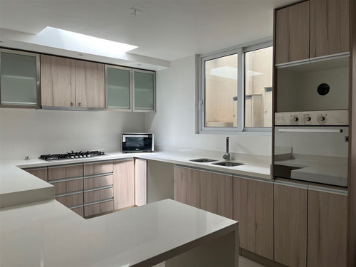 Casa En Venta 3d Y 3b, En Condominio Chicureo Norte