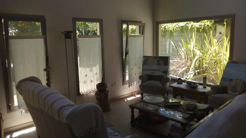Imagen 5 de 21 de Casa Sobre 2 Lotes En El Carmencito Con Gran Parque Y Pileta - Permuta