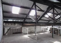 Comprar Impecable, Bodega-galpón-oficinas. Remodelado 2018-2014