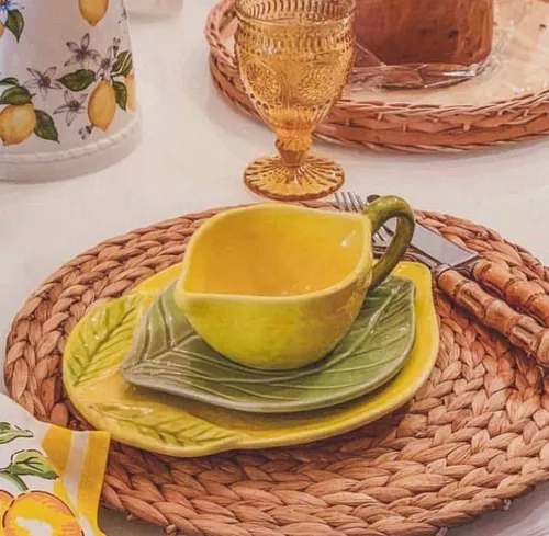 Jogo de 4 xícaras de chá porcelana limão siciliano borda de ouro - CASA  MARQUEZ