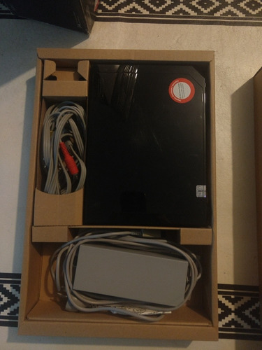Wii En Caja Con Control, Joystick, Juego Y Respectivos Cable