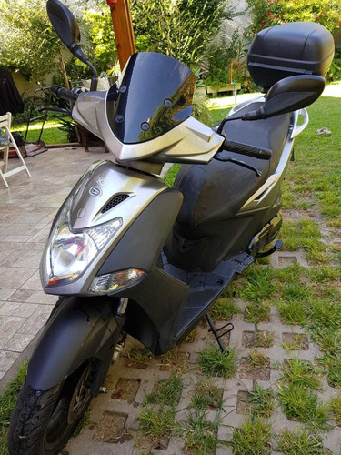 Kymco Agility 200i
