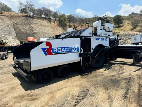 Pavimentadora Roadtec Rp180-10 Año 2015
