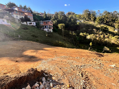 Lote Con Alta Proyección De Valorización En Venta Cabeceras Rionegro