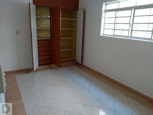 Imagem 14 de 15 de Casa Térrea Isolada E Espaçosa Com Edícula - Di30064
