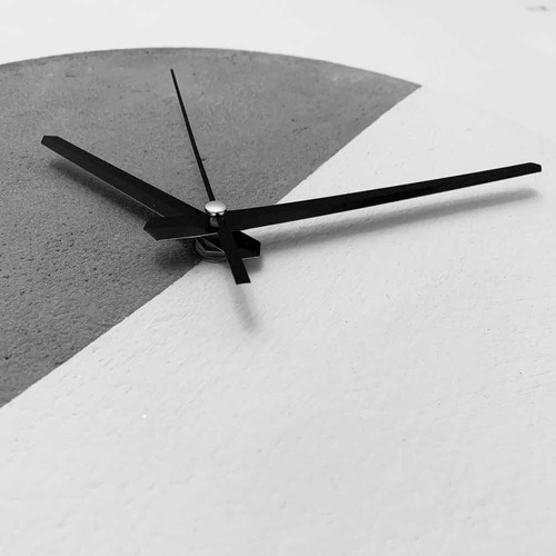 Reloj De Pared De Concreto 30cm De Diámetro