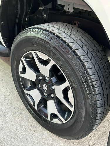 Toyota Hilux 2.8 Cd Srx 177cv 4x4