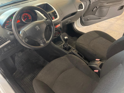 Peugeot 207 1.4 Active 75cv