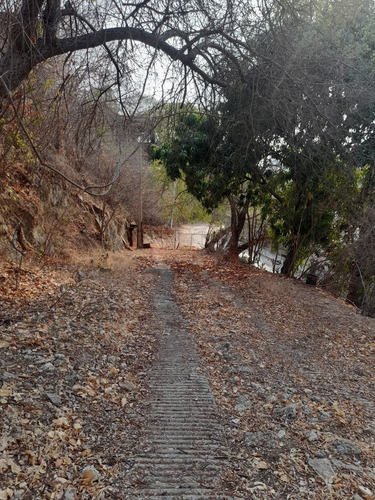 Terreno Panoramico Con Proyecto Incluído