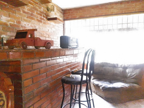Imagen 4 de 9 de Apartamento En Venta Menca De Leoni Frente Al Saman Guarenas Estado Miranda, 80m2