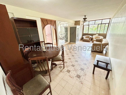 Julian Galindez Alquila Apartamento Amoblado En Patarata Barquisimeto #25-17450