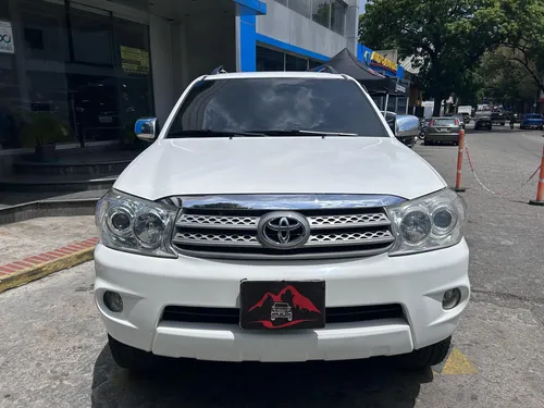 Toyota Fortuner Sr5 2008