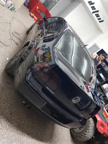 Volkswagen Bora 1.8 Highline T 180cv Cuero 2014